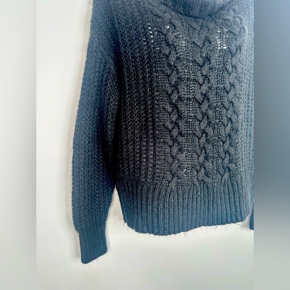 PINK ROSE Gray Long Sleeve Cowl Neck Casual Sweater Small - Picture 4 of 13